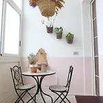 At - Luxury Apartament *
