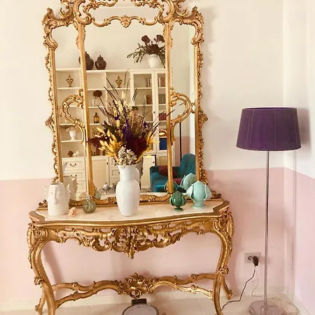 At - Luxury Lejlighed