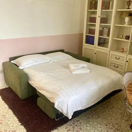 At - Luxury Bari